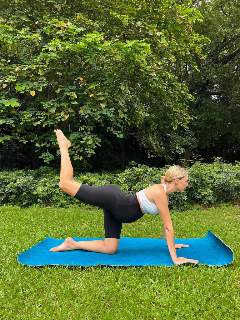 BellyHug™ – טייץ הריון קצר תומך